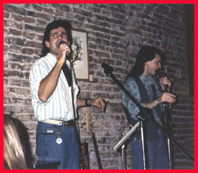 Los jvenes Delache en "Finis Terra"