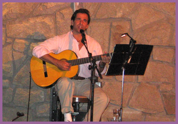 Hernn presentando M&P en Las Leas (2008)